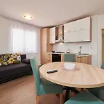 Apartmants Biocic * Τρογκίρ
