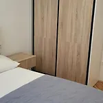 Apartmants Biocic Τρογκίρ