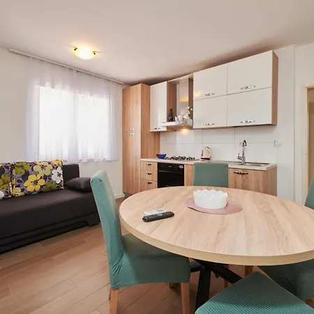 Apartmants Biocic * טרוגיר